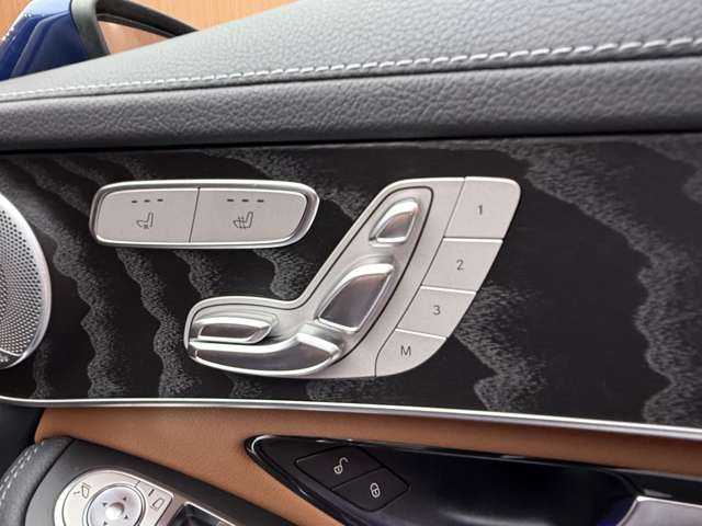メルセデス・ベンツ ＧＬＣ２２０ d 4マチック クーペ AMGライン 千葉県 2019(令1)年 4.3万km ブリリアントブルーM レザーエクスクルーシブＰＫＧ　/ＡＣＣ　/パノラマＳＲ　/茶革　/Ｂｕｒｍｅｓｔｅｒサウンド　/ＨＵＤ　/ナビ　/ＴＶ　/３６０°　/シートＨ　/ベンチレーション　/電動リアゲート　/ＬＥＤヘッドライト　/ＲＳＰ　/ＥＴＣ