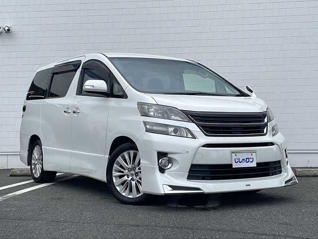 トヨタ ヴェルファイア 2．4Z 熊本県 2013(平25)年 11.1万km ホワイトパールクリスタルシャイン (株)IDOMが運営する【じしゃロン熊本店】の自社ローン専用車両になりますこちらは現金またはオートローンご利用時の価格です。自社ローンご希望の方は別途その旨お申付け下さい/純正ナビ（ＣＤ　フルセグ　ＢＴ）　/バックカメラ　/ドライブレコーダー　/コーナーセンサー　/片側パワースライドドア　/純正フリップダウンモニター　/ＨＩＤヘッドライト　/プッシュスタート　/スマートキー