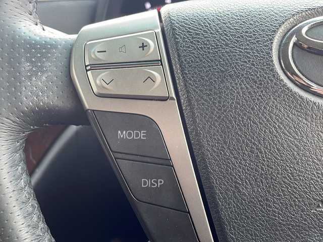 トヨタ ヴェルファイア 2．4Z 熊本県 2013(平25)年 11.1万km ホワイトパールクリスタルシャイン (株)IDOMが運営する【じしゃロン熊本店】の自社ローン専用車両になりますこちらは現金またはオートローンご利用時の価格です。自社ローンご希望の方は別途その旨お申付け下さい/純正ナビ（ＣＤ　フルセグ　ＢＴ）　/バックカメラ　/ドライブレコーダー　/コーナーセンサー　/片側パワースライドドア　/純正フリップダウンモニター　/ＨＩＤヘッドライト　/プッシュスタート　/スマートキー