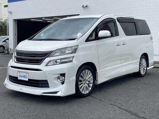 トヨタ ヴェルファイア 2．4Z 熊本県 2013(平25)年 11.1万km ホワイトパールクリスタルシャイン (株)IDOMが運営する【じしゃロン熊本店】の自社ローン専用車両になりますこちらは現金またはオートローンご利用時の価格です。自社ローンご希望の方は別途その旨お申付け下さい/純正ナビ（ＣＤ　フルセグ　ＢＴ）　/バックカメラ　/ドライブレコーダー　/コーナーセンサー　/片側パワースライドドア　/純正フリップダウンモニター　/ＨＩＤヘッドライト　/プッシュスタート　/スマートキー