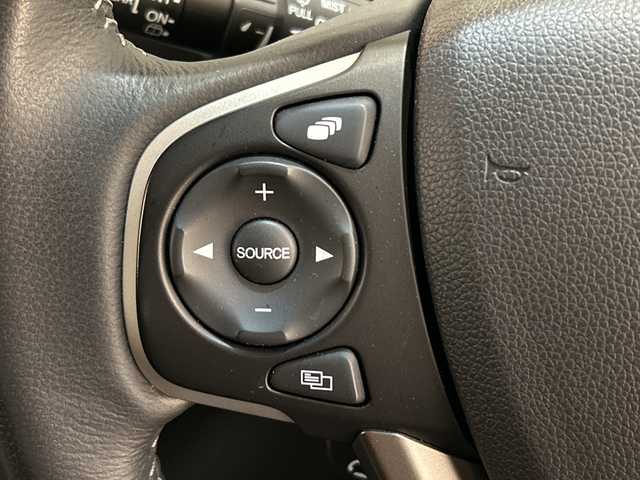 ホンダ フリード＋ ハイブリット G 埼玉県 2022(令4)年 4.3万km プラチナホワイトパール ホンダセンシング/純正メモリナビ/　　CD/DVD/BT/フルセグ/バックカメラ/両側パワースライドドア/レーダークルーズコントロール/LEDオートライト/シートヒーター/純正15インチアルミホイール/ステアリングスイッチ/ETC