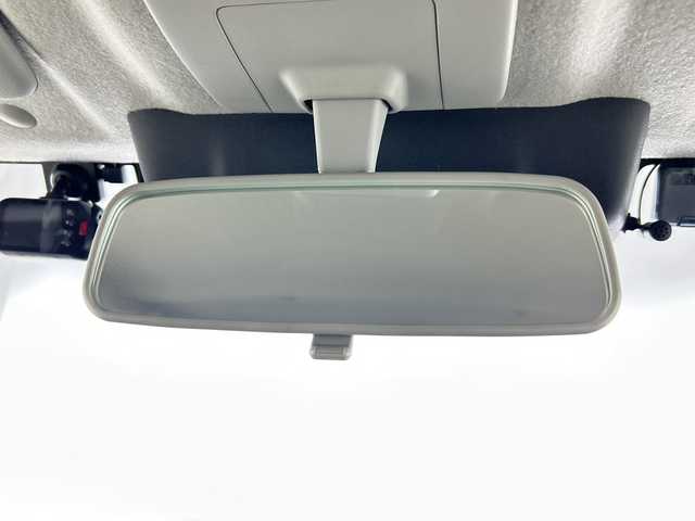 スズキ ジムニー ノマド FC 神奈川県 2025(令7)年 0.1万km 黒 スズキセーフティサポート/9型ナビ/・BT/フルセグTV/CD/DVD/SD/AppleCarPlay/AndroidAuto/バックカメラ/ETC/前後ドライブレコーダー/アイドリングストップ/ヘッドライトレベライザー/コーナーセンサー/ヘッドライトウォッシャー/シートヒーター(D/N)/ダウンヒルアシストコントロール/革巻きステアリング/ステアリングヒーター/レーダークルーズコントロール/LEDヘッドライト/フォグランプ/Autoライト/スマートキー/プッシュスタートボタン/電動格納ミラー/ウィンカーミラー/ミラーヒーター/純正フロアマット/純正アルミホイール/純正ドアバイザー