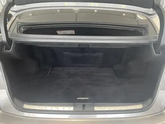 レクサス ＬＳ 500h EXECUTIVE AdvancedDrive 宮城県 2021(令3)年 5.8万km マンガンラスター ワンオーナー/プラチナ箔ドアトリム加飾/4WD/サンルーフ/マークレビンソンサウンド/純正後席モニター/デジタルインナーミラー/レクサスセーフティシステム＋/・プリクラッシュセーフティ/・フロントクロストラフィックアラート/・レーンディパーチャーアラート/・レーダークルーズコントロール/・ロードサインアシスト/ブラインドスポットモニター/パーキングアシスト/純正ナビ/・全方位カメラ/・Bluetooth/CD/DVD/HDMI/USB/AUX/フルセグTV/・純正ETC2.0/・純正ドライブレコーダー/オートブレーキホールド/電子パーキング/前後コーナーセンサー/ヘッドアップディスプレイ/電動リアゲート/パドルシフト/レザーシート/・パワーシート（全席）/・シートヒーター（運転席/助手席）/・エアーシート（運転席/助手席）/・シートメモリー（運転席）/・マッサージシート/・ステアリングヒーター/LEDヘッドライト/・オートライト/・フォグランプ/純正アルミホイール/純正フロアマット