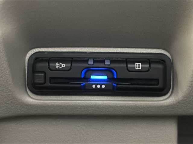 ホンダ Ｎ ＢＯＸ 岐阜県 2023(令5)年 1.7万km クリスタルブラックパール 両側パワースライドドア/ACC(アダティブクルーズコントロール)/Gathers純正ナビ/バックカメラ/フルセグテレビ/Bluetooth/iPod接続/ETC/オートエアコン/チップアップシート/プッシュスタート/スマートキー/スペアキー/純正フロアマット/オートライト/LEDヘッドライト/前後コーナーセンサー/取扱説明書・保証書付