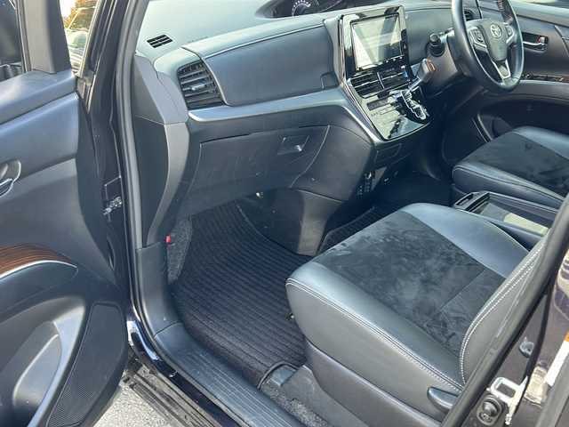 トヨタ エスティマ アエラス プレミアム G 大阪府 2017(平29)年 7.7万km スパークリングブラックパールクリスタルシャイン 衝突軽減システム　両側パワースライドドア　９型純正ナビ　フルセグＴＶ　ＣＤ　ＤＶＤ　Bluetooth　ＨＤＭＩ　バックカメラ　１２．１型純正フリップダウンモニター　ハーフレザーシート　前席シートヒーター　運転席パワーシート　ＥＴＣ　7人乗り　パワーバックドア　クルーズコントロール　コンビハンドル　ドライブレコーダー　AC100V充電　プッシュスタート　スマートキー　スペアキー　取扱説明書　保証書　