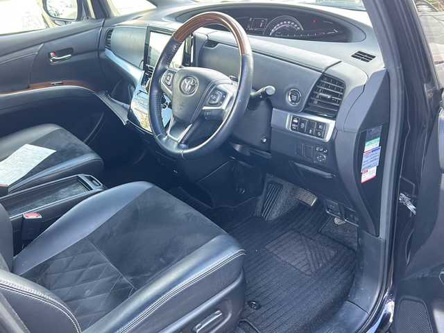 トヨタ エスティマ アエラス プレミアム G 大阪府 2017(平29)年 7.7万km スパークリングブラックパールクリスタルシャイン 衝突軽減システム　両側パワースライドドア　９型純正ナビ　フルセグＴＶ　ＣＤ　ＤＶＤ　Bluetooth　ＨＤＭＩ　バックカメラ　１２．１型純正フリップダウンモニター　ハーフレザーシート　前席シートヒーター　運転席パワーシート　ＥＴＣ　7人乗り　パワーバックドア　クルーズコントロール　コンビハンドル　ドライブレコーダー　AC100V充電　プッシュスタート　スマートキー　スペアキー　取扱説明書　保証書　