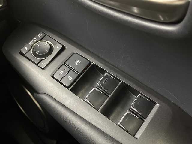 レクサス ＮＸ 300h クール&ブライト 茨城県 2020(令2)年 5.3万km ホワイトノーヴァガラスフレーク 純正１２．３型ナビ　パノラミックビューモニター　フルセグＴＶ　シートヒーター　追従クルコン　ビルトインＥＴＣ２．０　ドライブレコーダー　ＬＥＤライト　ステアリングヒーター　電動リアゲート　純正アルミ