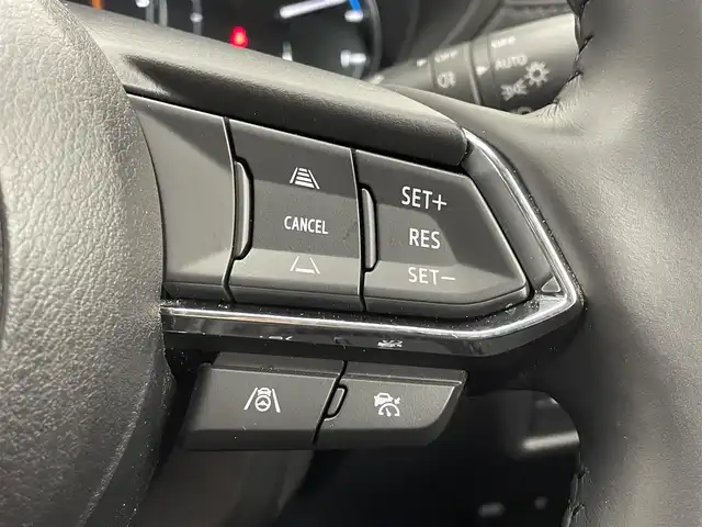 マツダ ＣＸ－５ XD フィールドジャーニー 宮城県 2023(令5)年 1.7万km ロジウムホワイトプレミアムメタリック 純正10型ナビ /全周囲カメラ /パワーバックドア /クルージング&トラフィックサポート /ブラインドスポットモニタリング/レーンキープアシスト/衝突軽減ブレーキ/パーキングセンサー/ヘッドアップディスプレイ /パワーシート /ハーフレザーシート/シート/ステアリングヒーター /スマートフォン連携 /ETC2.0/前後ドライブレコーダー/ワイヤレス充電/禁煙車