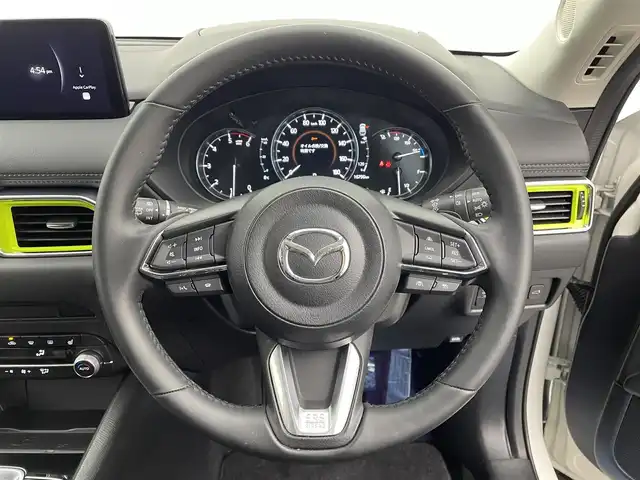 マツダ ＣＸ－５ XD フィールドジャーニー 宮城県 2023(令5)年 1.7万km ロジウムホワイトプレミアムメタリック 純正10型ナビ /全周囲カメラ /パワーバックドア /クルージング&トラフィックサポート /ブラインドスポットモニタリング/レーンキープアシスト/衝突軽減ブレーキ/パーキングセンサー/ヘッドアップディスプレイ /パワーシート /ハーフレザーシート/シート/ステアリングヒーター /スマートフォン連携 /ETC2.0/前後ドライブレコーダー/ワイヤレス充電/禁煙車