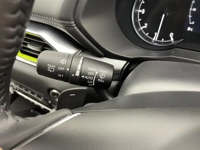 マツダ ＣＸ－５ XD フィールドジャーニー 宮城県 2023(令5)年 1.7万km ロジウムホワイトプレミアムメタリック 純正10型ナビ /全周囲カメラ /パワーバックドア /クルージング&トラフィックサポート /ブラインドスポットモニタリング/レーンキープアシスト/衝突軽減ブレーキ/パーキングセンサー/ヘッドアップディスプレイ /パワーシート /ハーフレザーシート/シート/ステアリングヒーター /スマートフォン連携 /ETC2.0/前後ドライブレコーダー/ワイヤレス充電/禁煙車