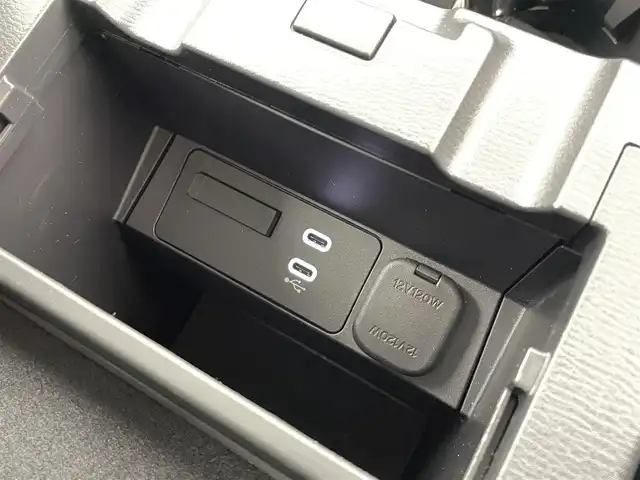 マツダ ＣＸ－５ XD フィールドジャーニー 宮城県 2023(令5)年 1.7万km ロジウムホワイトプレミアムメタリック 純正10型ナビ /全周囲カメラ /パワーバックドア /クルージング&トラフィックサポート /ブラインドスポットモニタリング/レーンキープアシスト/衝突軽減ブレーキ/パーキングセンサー/ヘッドアップディスプレイ /パワーシート /ハーフレザーシート/シート/ステアリングヒーター /スマートフォン連携 /ETC2.0/前後ドライブレコーダー/ワイヤレス充電/禁煙車