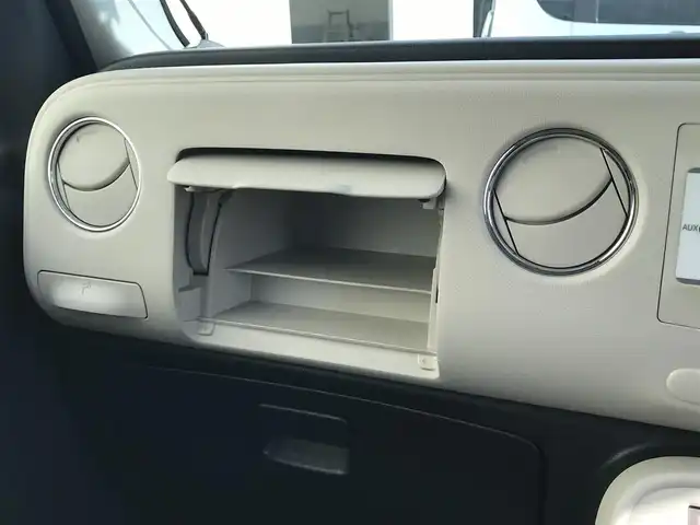 ダイハツ ミラ ココア X スペシャルコーデ 富山県 2013(平25)年 9万km パールホワイトⅢ/ミストブルーマイカメタリック 2トーン 4WD/カーオーディオ/ドライブレコーダー/スマートキー/スタッドレスタイヤ車載/ETC/ベンチシート/ヘッドライトレベライザー/電動格納ミラー/パワーウインドウ