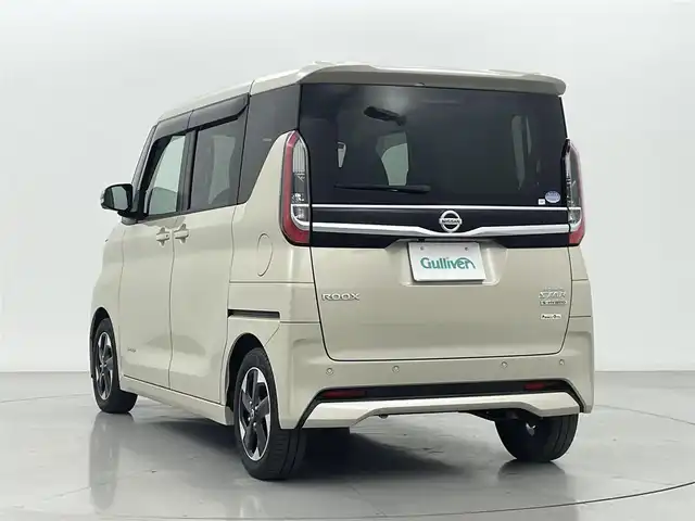日産 ルークス ハイウェイスター X 熊本県 2021(令3)年 4.2万km フローズンバニラパール 禁煙車　/全方位カメラ　/バックカメラ　/片側パワースライドドア　/前後クリアランスソナー　/アイドリングストップ　/サーキュレーター　/エマージェンシーブレーキ　/車線逸脱警報　/先行車発進お知らせ機能/ふらつき警報機能/道路標識表示/速度標識表示/横滑り防止/純正フロアマット/純正１４インチAW/オートライト/LEDヘッドライト/フォグランプ/スマートキー/プッシュスタート/スペアキー1本