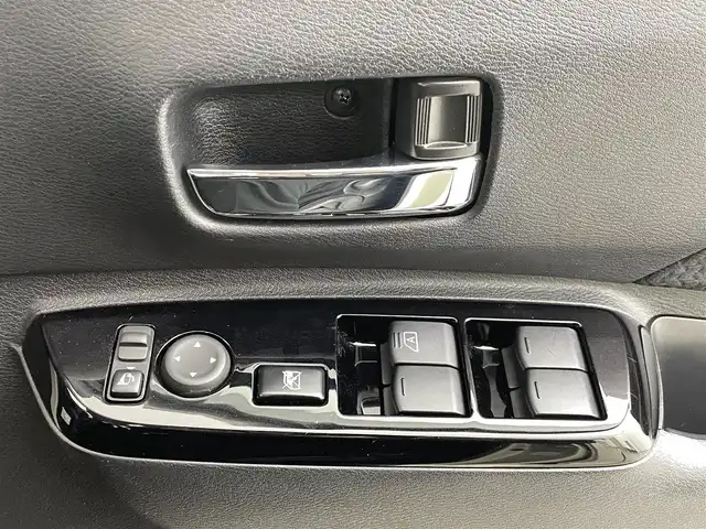 日産 ルークス ハイウェイスター X 熊本県 2021(令3)年 4.2万km フローズンバニラパール 禁煙車　/全方位カメラ　/バックカメラ　/片側パワースライドドア　/前後クリアランスソナー　/アイドリングストップ　/サーキュレーター　/エマージェンシーブレーキ　/車線逸脱警報　/先行車発進お知らせ機能/ふらつき警報機能/道路標識表示/速度標識表示/横滑り防止/純正フロアマット/純正１４インチAW/オートライト/LEDヘッドライト/フォグランプ/スマートキー/プッシュスタート/スペアキー1本