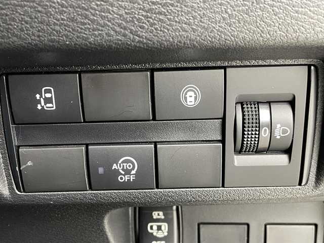 日産 ルークス ハイウェイスター X 熊本県 2021(令3)年 4.2万km フローズンバニラパール 禁煙車　/全方位カメラ　/バックカメラ　/片側パワースライドドア　/前後クリアランスソナー　/アイドリングストップ　/サーキュレーター　/エマージェンシーブレーキ　/車線逸脱警報　/先行車発進お知らせ機能/ふらつき警報機能/道路標識表示/速度標識表示/横滑り防止/純正フロアマット/純正１４インチAW/オートライト/LEDヘッドライト/フォグランプ/スマートキー/プッシュスタート/スペアキー1本