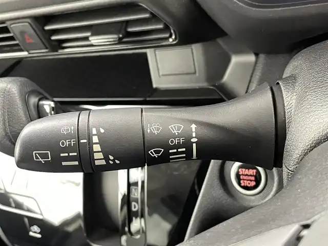 日産 ルークス ハイウェイスター X 熊本県 2021(令3)年 4.2万km フローズンバニラパール 禁煙車　/全方位カメラ　/バックカメラ　/片側パワースライドドア　/前後クリアランスソナー　/アイドリングストップ　/サーキュレーター　/エマージェンシーブレーキ　/車線逸脱警報　/先行車発進お知らせ機能/ふらつき警報機能/道路標識表示/速度標識表示/横滑り防止/純正フロアマット/純正１４インチAW/オートライト/LEDヘッドライト/フォグランプ/スマートキー/プッシュスタート/スペアキー1本