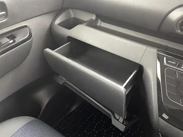 日産 ルークス ハイウェイスター X 熊本県 2021(令3)年 4.2万km フローズンバニラパール 禁煙車　/全方位カメラ　/バックカメラ　/片側パワースライドドア　/前後クリアランスソナー　/アイドリングストップ　/サーキュレーター　/エマージェンシーブレーキ　/車線逸脱警報　/先行車発進お知らせ機能/ふらつき警報機能/道路標識表示/速度標識表示/横滑り防止/純正フロアマット/純正１４インチAW/オートライト/LEDヘッドライト/フォグランプ/スマートキー/プッシュスタート/スペアキー1本