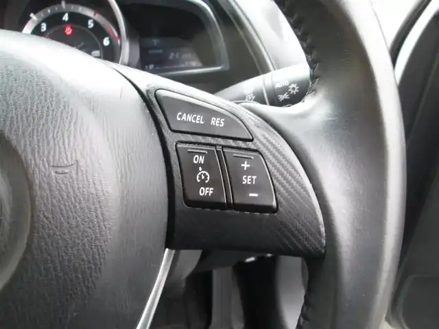 マツダ ＣＸ－３ XD ツーリング 千葉県 2015(平27)年 3.5万km クリスタルホワイトパールマイカ マツダコネクトナビ/バックカメラ/オーディオ【CD/DVD/USB/BT】/LEDヘッドライト＆ハロゲンフォグ/純正18インチアルミホイール/ウィンカードアミラー/ハーフレザーシート/レーダークルーズコントロール/ブラインドスポットモニター/ヘッドアップディスプレイ/アイドリングストップ/スイッチ付き革巻きステアリング/スマートキー/ETC/新車整備手帳/取扱説明書/スペアキー