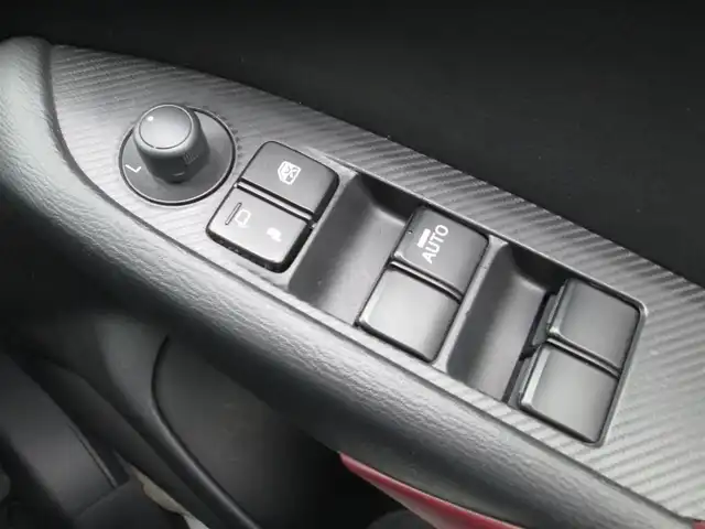 マツダ ＣＸ－３ XD ツーリング 千葉県 2015(平27)年 3.5万km クリスタルホワイトパールマイカ マツダコネクトナビ/バックカメラ/オーディオ【CD/DVD/USB/BT】/LEDヘッドライト＆ハロゲンフォグ/純正18インチアルミホイール/ウィンカードアミラー/ハーフレザーシート/レーダークルーズコントロール/ブラインドスポットモニター/ヘッドアップディスプレイ/アイドリングストップ/スイッチ付き革巻きステアリング/スマートキー/ETC/新車整備手帳/取扱説明書/スペアキー