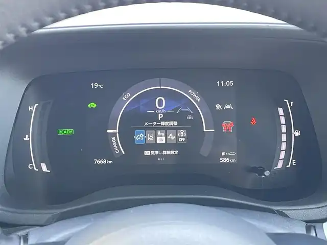 トヨタ シエンタ ハイブリッド Z 東京都 2025(令7)年 0.8万km ベージュ 純正ナビ/・フルセグTV　Bluetooth　USB/全周囲カメラ　/両側電動スライドドア　/ドライブレコーダー　/純正フロアマット　/ＢＳＭ　/ＥＴＣ　/オートＨＶ　/コーナーセンサー　/ＬＥＤヘッドライト　　/衝突被害軽減システム　/ABS/横滑り防止装置/レーンアシスト/オートライト