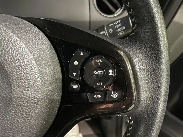 ホンダ Ｎ ＢＯＸ 新潟県 2019(平31)年 2.2万km プラチナホワイトパール ワンオーナー/ターボ/社外スタッドレスタイヤ装着/純正ホイール夏タイヤ車載/メモリナビ/ワンセグテレビ/バックカメラ/ウィンカーミラー/ホンダセンシング/プッシュスタート/両側パワースライドドア/ETC/Bluetooth/純正フロアマット/スペアキー1個