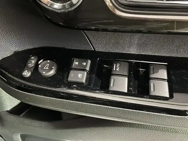 ホンダ Ｎ ＢＯＸ 新潟県 2019(平31)年 2.2万km プラチナホワイトパール ワンオーナー/ターボ/社外スタッドレスタイヤ装着/純正ホイール夏タイヤ車載/メモリナビ/ワンセグテレビ/バックカメラ/ウィンカーミラー/ホンダセンシング/プッシュスタート/両側パワースライドドア/ETC/Bluetooth/純正フロアマット/スペアキー1個