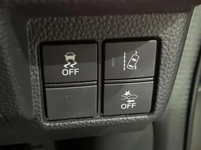 ホンダ Ｎ ＢＯＸ 新潟県 2019(平31)年 2.2万km プラチナホワイトパール ワンオーナー/ターボ/社外スタッドレスタイヤ装着/純正ホイール夏タイヤ車載/メモリナビ/ワンセグテレビ/バックカメラ/ウィンカーミラー/ホンダセンシング/プッシュスタート/両側パワースライドドア/ETC/Bluetooth/純正フロアマット/スペアキー1個