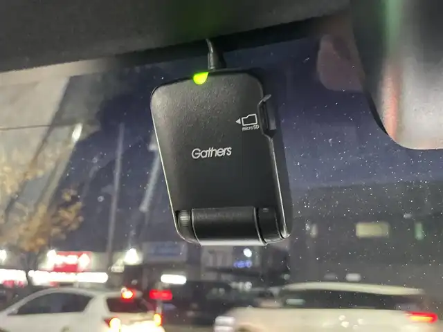 ホンダ Ｎ ＢＯＸ 新潟県 2019(平31)年 2.2万km プラチナホワイトパール ワンオーナー/ターボ/社外スタッドレスタイヤ装着/純正ホイール夏タイヤ車載/メモリナビ/ワンセグテレビ/バックカメラ/ウィンカーミラー/ホンダセンシング/プッシュスタート/両側パワースライドドア/ETC/Bluetooth/純正フロアマット/スペアキー1個