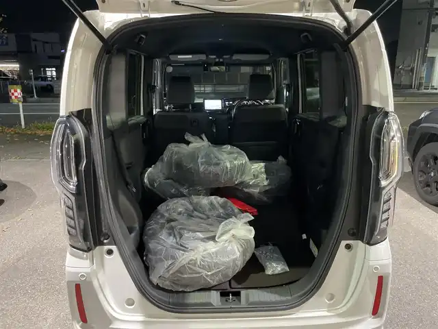 ホンダ Ｎ ＢＯＸ 新潟県 2019(平31)年 2.2万km プラチナホワイトパール ワンオーナー/ターボ/社外スタッドレスタイヤ装着/純正ホイール夏タイヤ車載/メモリナビ/ワンセグテレビ/バックカメラ/ウィンカーミラー/ホンダセンシング/プッシュスタート/両側パワースライドドア/ETC/Bluetooth/純正フロアマット/スペアキー1個