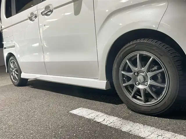ホンダ Ｎ ＢＯＸ 新潟県 2019(平31)年 2.2万km プラチナホワイトパール ワンオーナー/ターボ/社外スタッドレスタイヤ装着/純正ホイール夏タイヤ車載/メモリナビ/ワンセグテレビ/バックカメラ/ウィンカーミラー/ホンダセンシング/プッシュスタート/両側パワースライドドア/ETC/Bluetooth/純正フロアマット/スペアキー1個