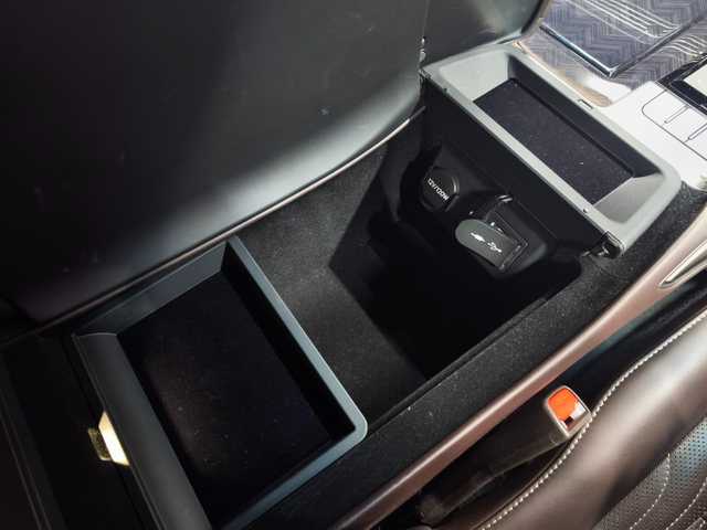 レクサス ＬＳ 500h バージョンL 群馬県 2019(平31)年 5.2万km ソニックアゲート モデリスタエアロ/社外アルパインリヤモニター/レクサスセーフティプラス/全方位カメラ/ヘリンボーンパネル/デジタルインナーミラー/ダークブラウンレザーシート/全席シートベンチレーション