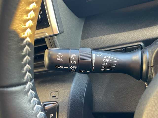 トヨタ シエンタ ハイブリッド G クエロ 愛知県 2022(令4)年 4.6万km ベージュマイカM/グレイッシュブラウンM トヨタセーフティセンス/純正9型ナビ/両側パワースライドドア/バックカメラ/コーナーセンサー/Ｇ－ＳＰＥＥＤアルミホイール/ＥＴＣ/LEDヘッドライト/レーンキープアシスト/オートマチックハイビーム/衝突軽減システム/フルセグ/CD DVD/Bluetooth/ステアリングスイッチ/スマートキー/プッシュスタート