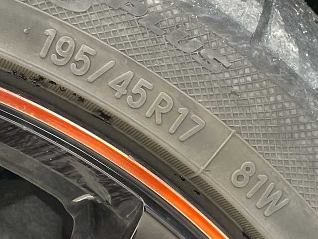 トヨタ シエンタ ハイブリッド G クエロ 愛知県 2022(令4)年 4.6万km ベージュマイカM/グレイッシュブラウンM トヨタセーフティセンス/純正9型ナビ/両側パワースライドドア/バックカメラ/コーナーセンサー/Ｇ－ＳＰＥＥＤアルミホイール/ＥＴＣ/LEDヘッドライト/レーンキープアシスト/オートマチックハイビーム/衝突軽減システム/フルセグ/CD DVD/Bluetooth/ステアリングスイッチ/スマートキー/プッシュスタート