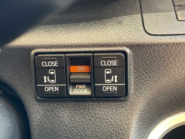 トヨタ シエンタ ハイブリッド G クエロ 愛知県 2022(令4)年 4.6万km ベージュマイカM/グレイッシュブラウンM トヨタセーフティセンス/純正9型ナビ/両側パワースライドドア/バックカメラ/コーナーセンサー/Ｇ－ＳＰＥＥＤアルミホイール/ＥＴＣ/LEDヘッドライト/レーンキープアシスト/オートマチックハイビーム/衝突軽減システム/フルセグ/CD DVD/Bluetooth/ステアリングスイッチ/スマートキー/プッシュスタート