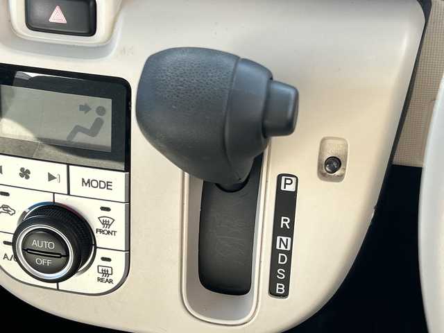 ダイハツ ムーヴ キャンバス X SA Ⅲ 千葉県 2018(平30)年 6.8万km ライトローズマイカメタリックⅡ ディスプレイオーディオDUK－W68D　バックカメラ　両側電動スライドドア　ドラレコ　BT　DVD　スマアシ　AHB　USB　スマートキー　オートライト　コーナーセンサー　アイドリングストップ