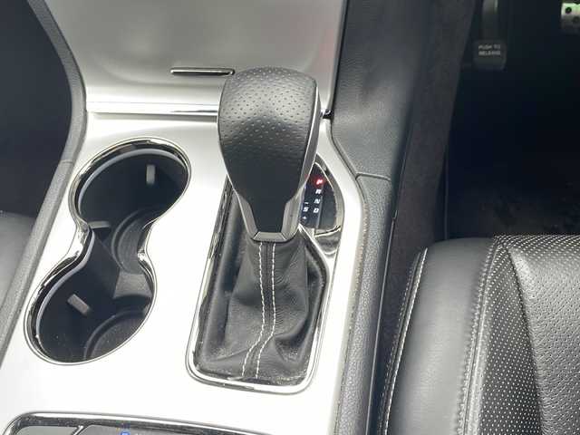 クライスラー・ジープ ジープ グランドチェロキー SRT8 秋田県 2016(平28)年 4.5万km 黒 純正メモリナビ/USB　SD　AUX　フルセグTV　Bluetooth　CD　DVD/バックカメラ/フロントカメラ/サンルーフ/コーナーセンサー（前後）/クルーズコントロール/パワーアックドア/レザーシート/シートヒーター/パワーシート/ベンチレーション/ステアリングヒーター/オートライト/ETC/純正20インチアルミホイール/スペアキーあり