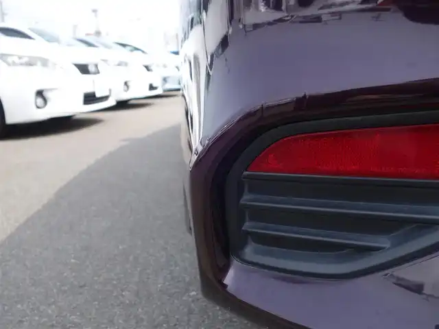 ホンダ シャトル ハイブリッド X 山形県 2015(平27)年 7.7万km ミスティックガーネットP 衝突被害軽減システム/純正メモリナビ/　　【CD DVD BT ワンセグ USB AUX】/バックカメラ/クルーズコントロール/LEDオートヘッドライト/ハーフレザーシート/ドライブレコーダー/アイドリングストップ/ステアリングスイッチ/パドルシフト/電動格納ウィンカーミラー/フォグランプ/スマートキー×2