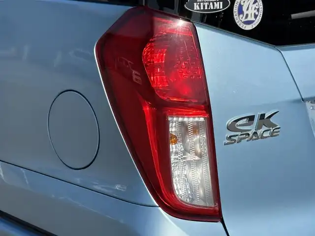 三菱 ｅＫスペース G スタイルエディション 岩手県 2016(平28)年 4.9万km シルキーホワイト/ライトニングブルーマイカ 禁煙車/4WD/両側パワースライドドア/純正エンジンスターター/運転席シートヒーター/社外ナビ/→フルセグTV/Bluetooth/CD/DVD/FM/AM/バックカメラ/TVキャンセラー/横滑り防止機能/衝突被害軽減システム/〇プッシュスタート/〇電動格納ミラー/〇ドアバイザー/〇フロアマット/フォグライト/夏タイヤ純正アルミホイール車載/→155/65/R14（4mm×4本
