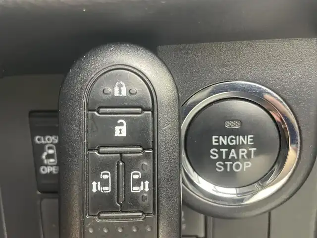 トヨタ タンク カスタムG－T 茨城県 2018(平30)年 7万km ブラックマイカメタリック 純正9型ナビ/全方位カメラ/フルセグ/衝突被害軽減ブレーキ/車線逸脱抑制装置/クルーズコントロール/クリアランスソナー/両側電動スライドドア/ドラレコ/純正15インチAW/LEDヘッドライト/スマートキー