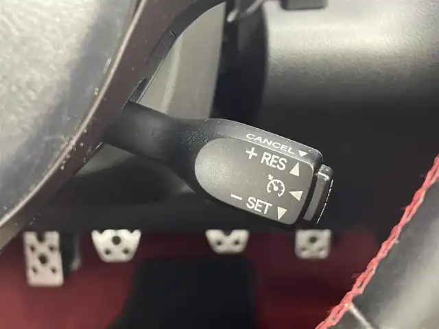 トヨタ ＧＲ８６ RZ 群馬県 2022(令4)年 3万km クリスタルホワイトパール 純正9インチナビ/・AM/FM/CD/DVD/SD/Bluetooth/フルセグTV/バックカメラ/クルーズコントロール/前席シートヒーター/ステアリング連動ヘッドランプ/後側方警戒支援システム/左右独立温度コントロールフルオートエアコン/Bi-Beam LEDヘッドランプ（オートレベリング機能付＋LEDクリアランスランプ＋LEDターンランプ）/マクファーソンストラット式フロントサスペンション/ダブルウィッシュボーン式リヤサスペンション/トルセンLSD（リミテッド・スリップ・デフ）/純正18インチアルミホイール