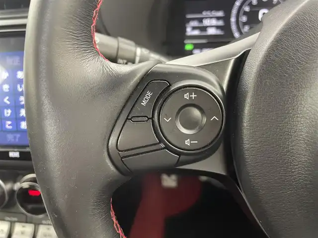 トヨタ ＧＲ８６ RZ 群馬県 2022(令4)年 3万km クリスタルホワイトパール 純正9インチナビ/・AM/FM/CD/DVD/SD/Bluetooth/フルセグTV/バックカメラ/クルーズコントロール/前席シートヒーター/ステアリング連動ヘッドランプ/後側方警戒支援システム/左右独立温度コントロールフルオートエアコン/Bi-Beam LEDヘッドランプ（オートレベリング機能付＋LEDクリアランスランプ＋LEDターンランプ）/マクファーソンストラット式フロントサスペンション/ダブルウィッシュボーン式リヤサスペンション/トルセンLSD（リミテッド・スリップ・デフ）/純正18インチアルミホイール