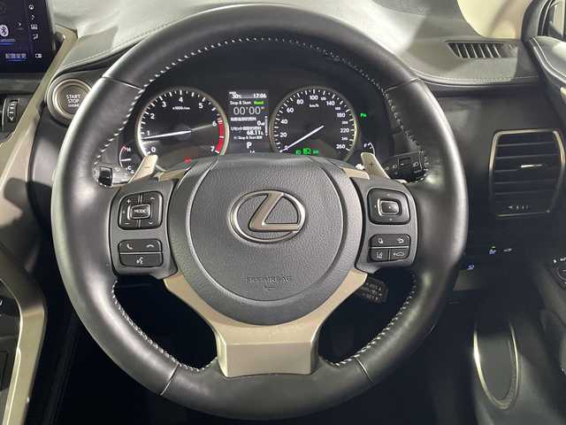 レクサス ＮＸ 300 スパイス&シック 福岡県 2020(令2)年 3.4万km グラファイトブラックガラスフレーク 純正メモリナビ/フルセグテレビ/サンルーフ/黒革シート/パワーシート/BSM/ステアリングヒーター/アラウンドビューモニター/レーダークルーズコントロール/プッシュスタート/パワーバックドア/ETC/HUD
