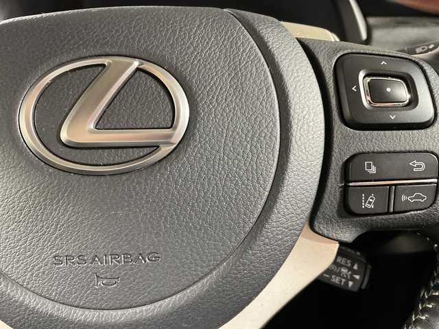 レクサス ＮＸ 300 スパイス&シック 福岡県 2020(令2)年 3.4万km グラファイトブラックガラスフレーク 純正メモリナビ/フルセグテレビ/サンルーフ/黒革シート/パワーシート/BSM/ステアリングヒーター/アラウンドビューモニター/レーダークルーズコントロール/プッシュスタート/パワーバックドア/ETC/HUD