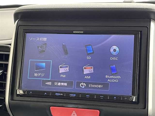 ホンダ Ｎ ＢＯＸ カスタム G Lパッケージ 大分県 2017(平29)年 10.4万km プレミアムホワイトパールⅡ 社外ナビ/フルセグ/DVD/Bluetooth/バックカメラ/オートキセノンライト/ビルトインETC/片側パワスラ/リアサンシェイド/社外シートカバー/社外フロアマット/純正14インチAW/スマートキー