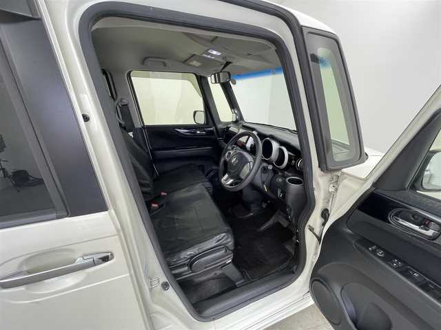 ホンダ Ｎ ＢＯＸ カスタム G Lパッケージ 大分県 2017(平29)年 10.4万km プレミアムホワイトパールⅡ 社外ナビ/フルセグ/DVD/Bluetooth/バックカメラ/オートキセノンライト/ビルトインETC/片側パワスラ/リアサンシェイド/社外シートカバー/社外フロアマット/純正14インチAW/スマートキー