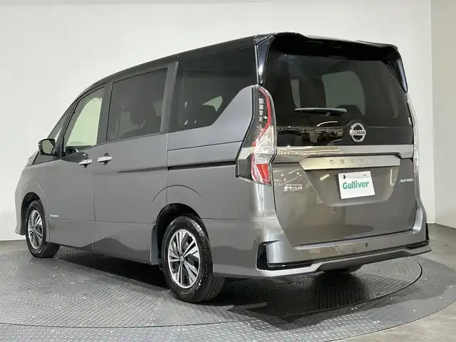 日産 セレナ e－パワー ハイウェイスター V 愛媛県 2022(令4)年 2.5万km ダークメタルグレー/ダイヤモンドブラック ・プロパイロット/・純正10インチナビゲーション/・Bluetooth/フルセグテレビ/DVD/・フリップダウンモニター/・アラウンドビューモニター/・両側パワースライドドア/・LEDヘッドライト/・ドライブレコーダー/・ETC/・クルーズコントロール/・スマートキー/・コーナーセンサー