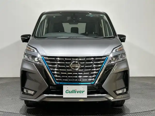 日産 セレナ e－パワー ハイウェイスター V 愛媛県 2022(令4)年 2.5万km ダークメタルグレー/ダイヤモンドブラック ・プロパイロット/・純正10インチナビゲーション/・Bluetooth/フルセグテレビ/DVD/・フリップダウンモニター/・アラウンドビューモニター/・両側パワースライドドア/・LEDヘッドライト/・ドライブレコーダー/・ETC/・クルーズコントロール/・スマートキー/・コーナーセンサー