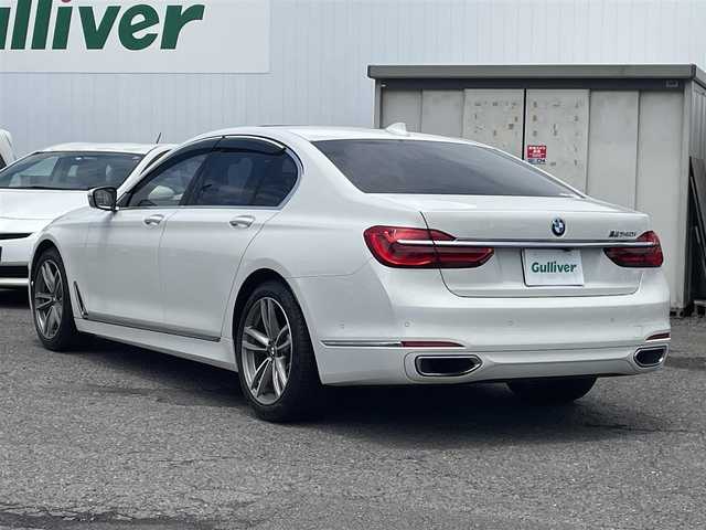 ＢＭＷ ７４０ｉ 740i 福島県 2016(平28)年 10.9万km アルピンホワイトⅢ サンルーフ/レザーシート/純正ナビ/全周囲カメラ/フルセグテレビ/Bluetooth接続/ハーマンカードン/クルーズコントロール/レーンアシスト /ドライブレコーダー/シートヒーター/パワートランク/純正19インチAW/アイドリングストップ/保証書/取説書