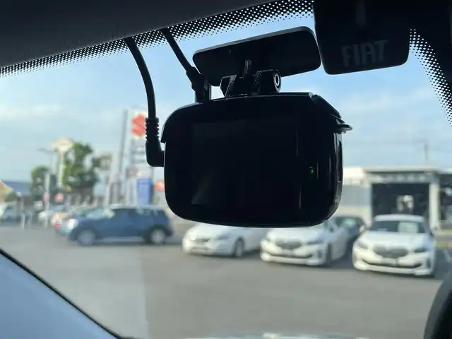 フィアット ５００Ｘ クロス 滋賀県 2019(令1)年 4.6万km ベージュ 車体カラー（カプチーノベージュ）/ワンオーナー/パワーシート（前席）/シートヒーター（前席）/純正フロアマット/純正17インチアルミホイール/LEDヘッドライト/純正ドアバイザー/パドルシフト/Bluetooth/AUX/USB/アイドリングストップ/ETC/ドライブレコーダー（前のみ）/クルーズコントロール/レーンキープアシスト/スマートキー/スペアキー1本/保証書/取説書
