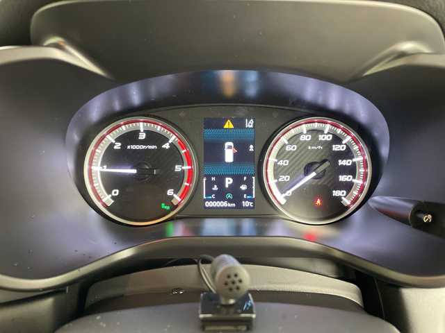 三菱 デリカＤ：５ シャモニー 道央・札幌 2025(令7)年 0.1千km 白Ⅱ ・登録済未使用車/・ALPINEナビ&CD&DVD&BT&SD&HDMI&USB&TV/・パワーバックドア/・両側パワースライドドア/・12.8型ALPINEフリップダウンモニター/・バック/サイド/フロントカメラ/・e-Assist/・レーダークルーズコントロール/・ブラインドスポットモニター/・D席パワーシート/・ハーフレザーシート/・ステアリングヒーター/・ステアリングスイッチ/・パドルシフト/・LEDヘッドライト/・オートライト/・オートマチックハイビーム/・スマートキー/・スペアキー/・保証書/・取扱説明書